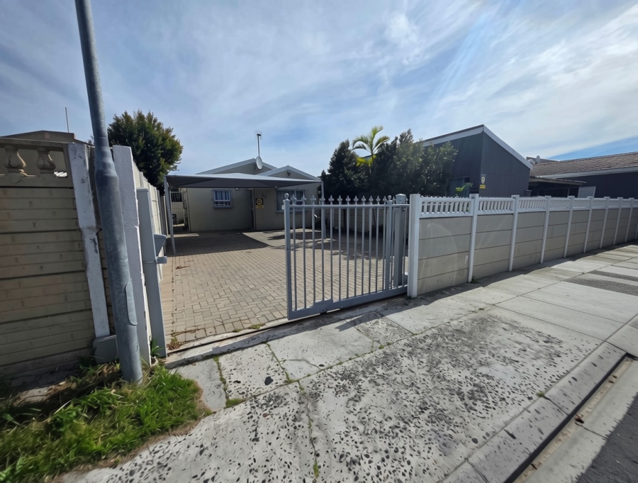 3 Bedroom Property for Sale in Summer Greens Western Cape